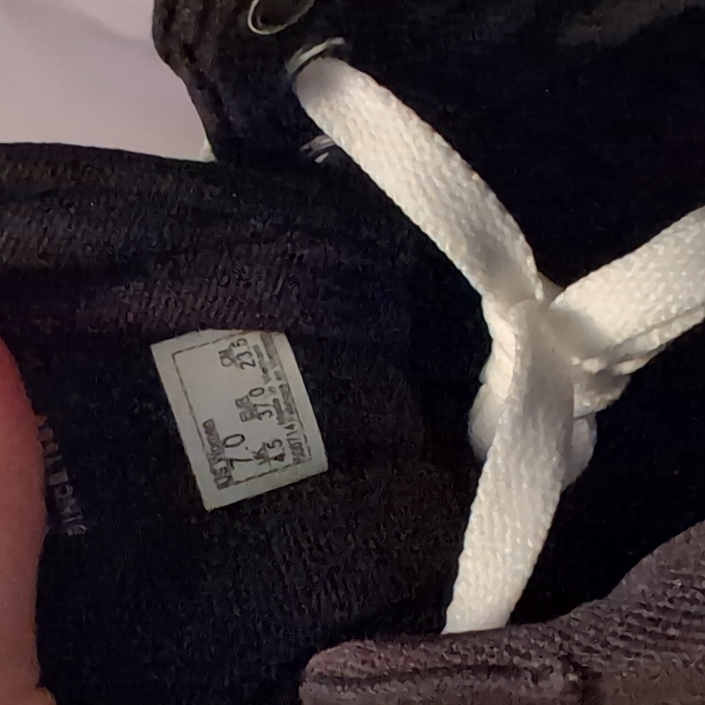 NWOT Vans - Picture 3 of 4